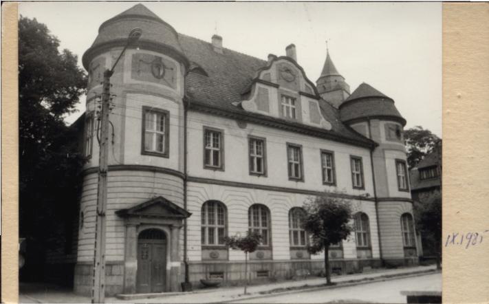 budynek mieszkalny, ob. Narodowy Bank, skan 2