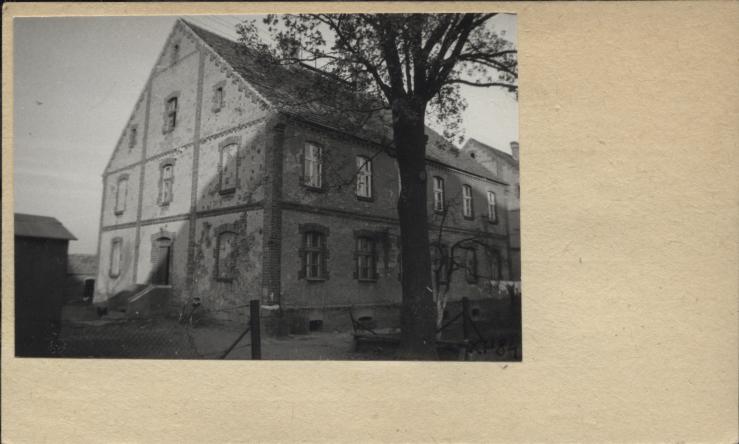 dom mieszkalny stadnina, skan 2
