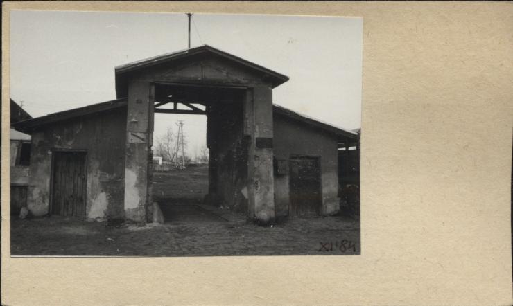 budynek wagi zespół zamkowy, ob. stadnina koni w Strzegomiu, gosp. pastuchów, skan 2