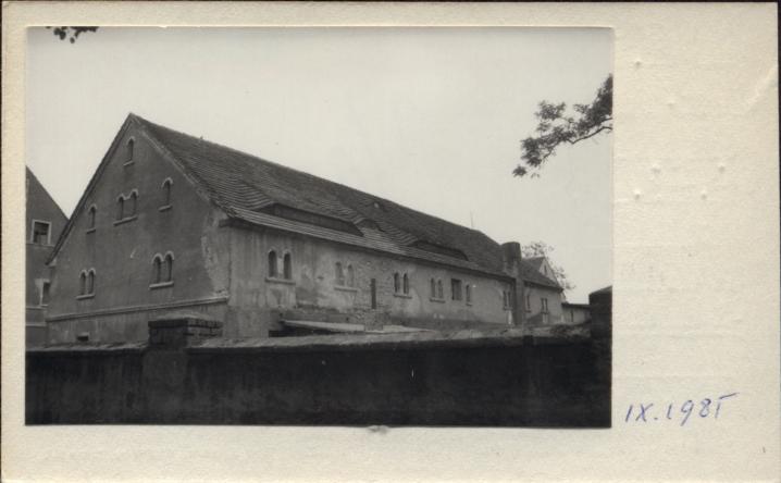 zabudowania gospodarcze, skan 2