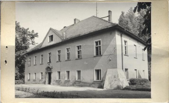 dwór, skan 2