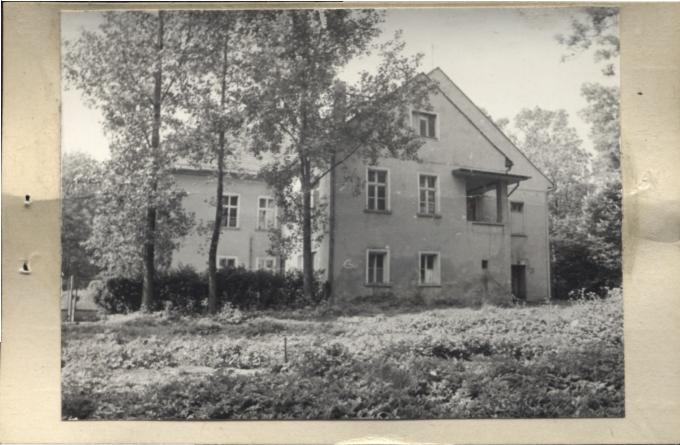 dwór, skan 3
