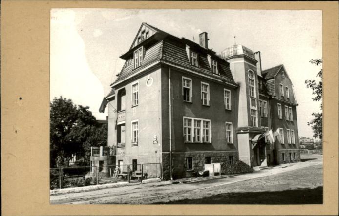 Dom Starców - ob. Ośr. Szkolno-Wychowawczy, skan 2