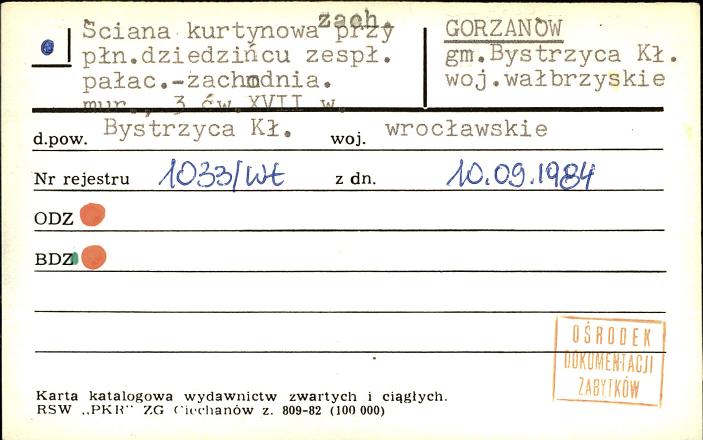 ściana kurtynowa zach. przy płn. dziedzińcu zesp. pałac.-zachodnia., skan 1