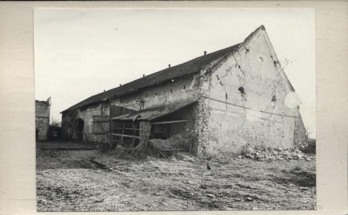 Stodoła - w zespole pałacowym, skan 2