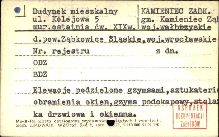 budynek mieszkalny, skan 1