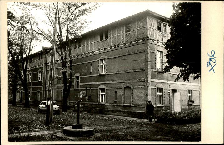 bud. w koszarach, ob. mieszk., skan 2