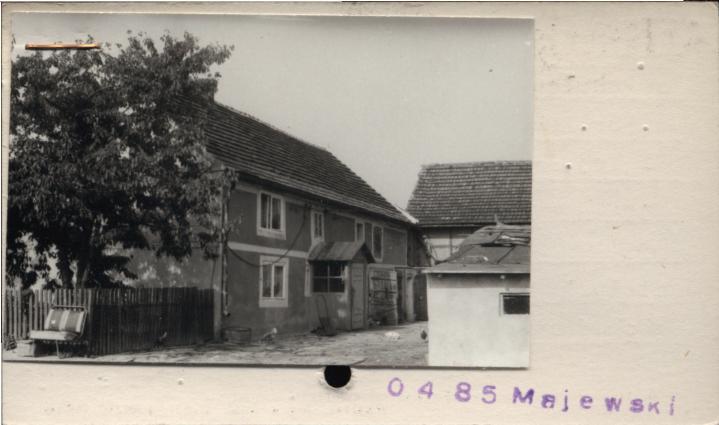 dom mieszkalno-gospodarczy, skan 2