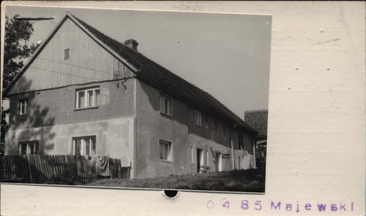 dom mieszkalno-gospodarczy, skan 2