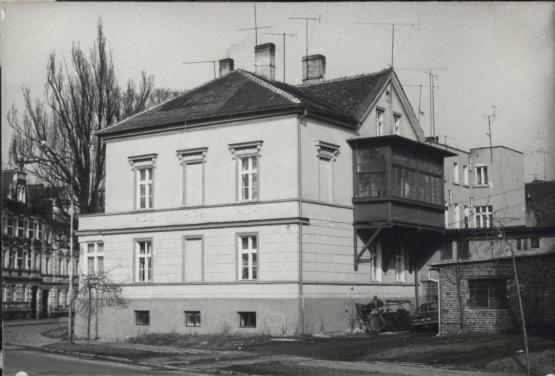 dom, skan 4