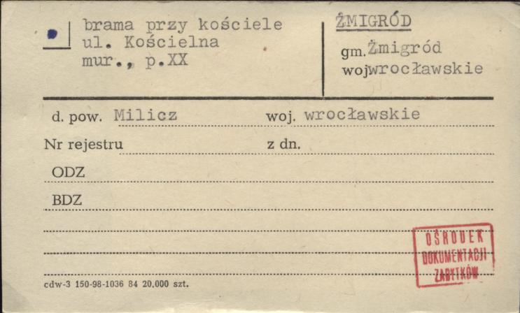 brama przy kościele, skan 1