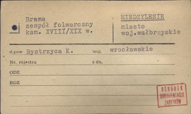 brama - zespół folwarczny, skan 1