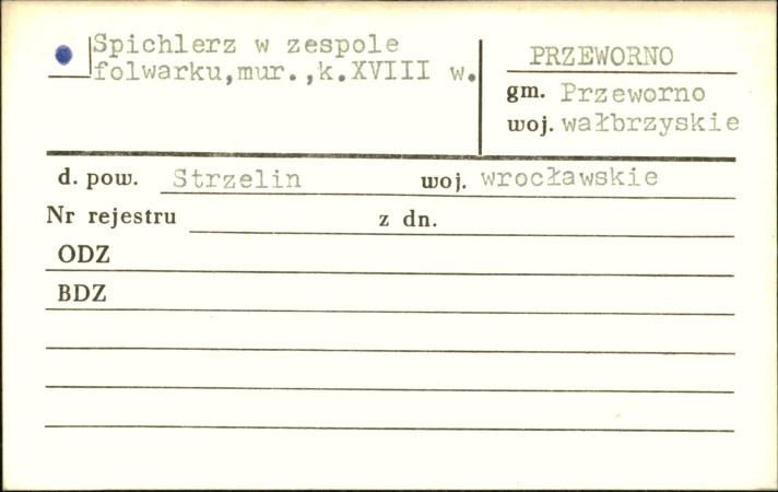 spichlerz w zespole folwarku, skan 1