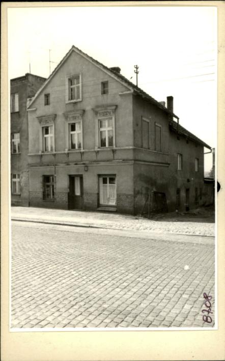 dom, skan 2