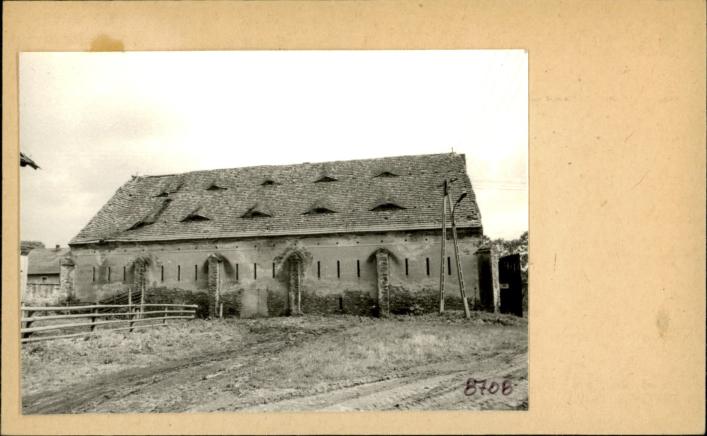 stodoła - folwark zamkowy, skan 2