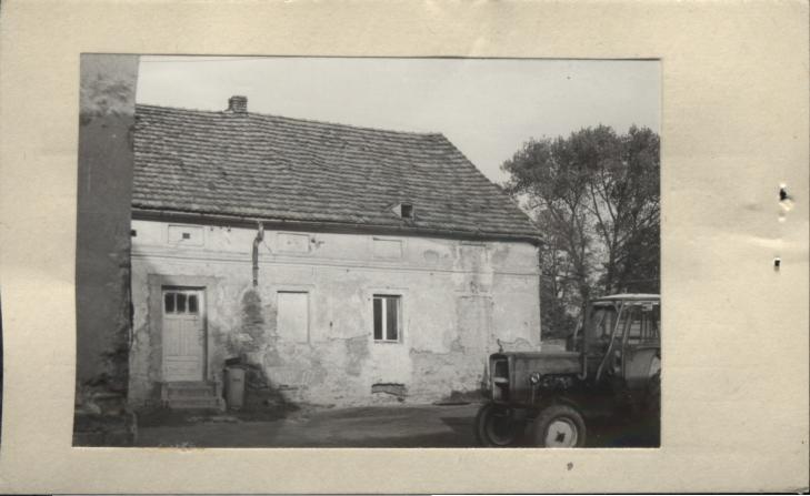 dom mieszkalny, ob. Spółdzielnia Kółek Roln., skan 2