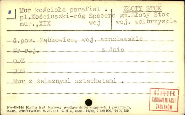 mur kościoła parafial., skan 1