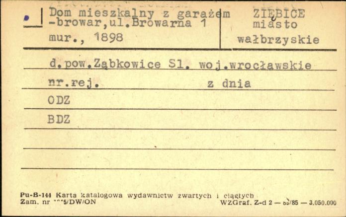 dom mieszkalny z garażem, skan 1