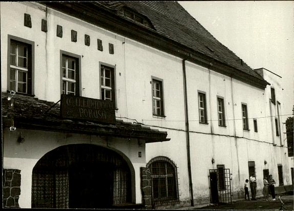 bud. mieszk., ob. hotel, skan 3