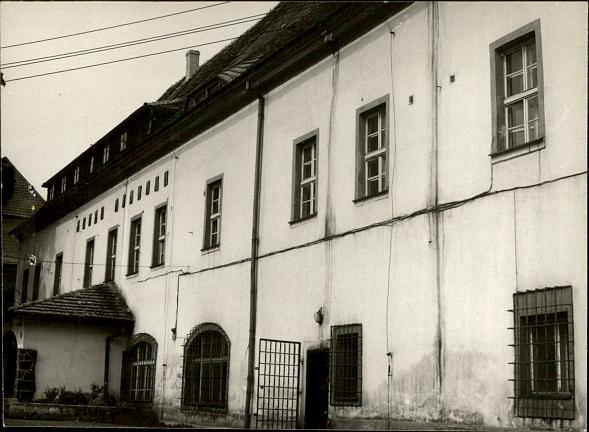 bud. mieszk., ob. hotel, skan 4