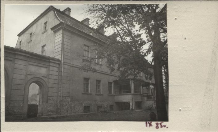 dwór - ob. Zakład Rolny, skan 2