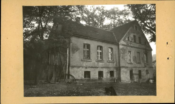 dwór, skan 3