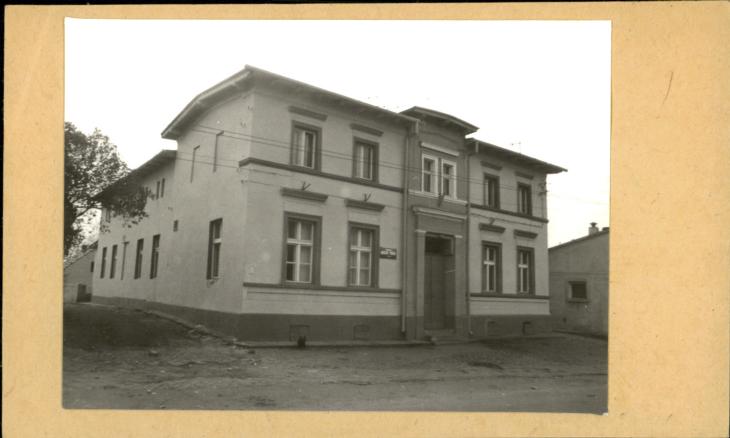 dom mieszkalny, ob. Gminna Biblioteka, skan 2
