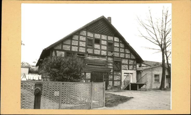 magazyn, skan 2