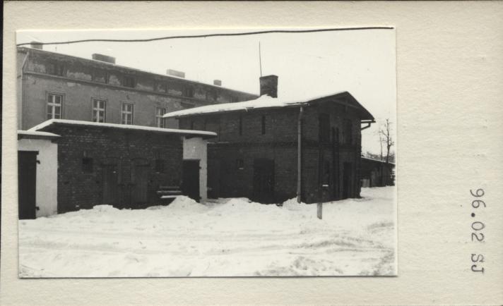 budynek gospodarczy przy budynek mieszkalny - zespół stacji kolejowej, skan 2