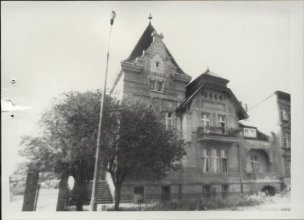 dom, skan 4