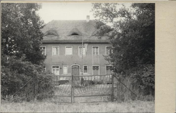 dwór, skan 3
