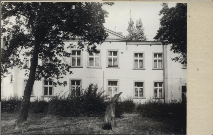 dwór, skan 3