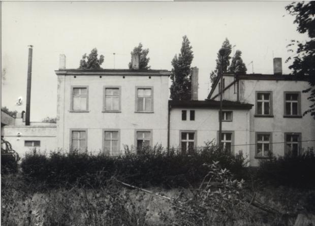 dwór, skan 5