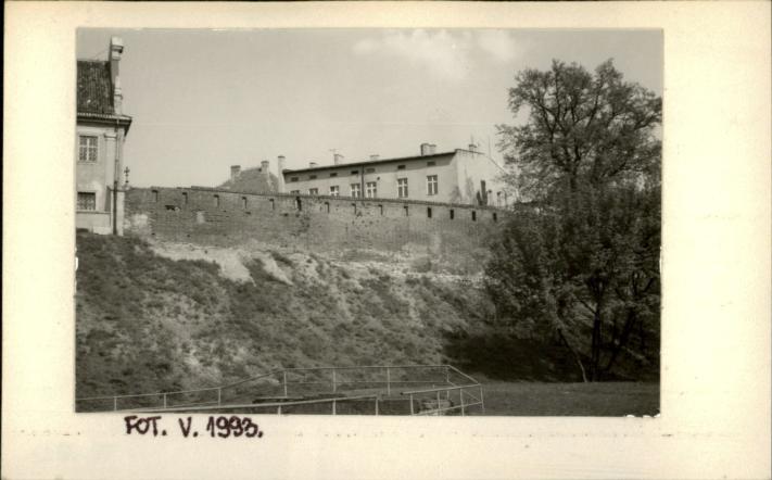 mury miejskie-odcinek, skan 2