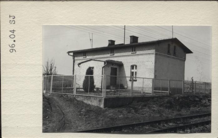bud. mieszk. kolej. nr kolej. 110 - d. przystanek kolej., skan 2