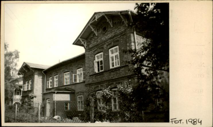 dom, skan 2