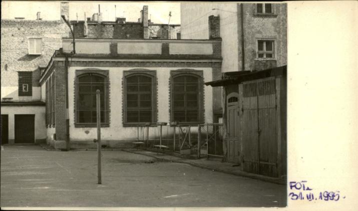 sala gimnastyczna, skan 2