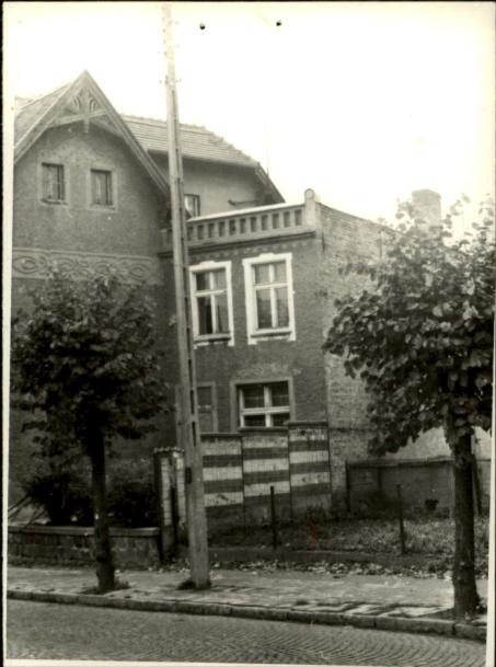 dom, skan 4