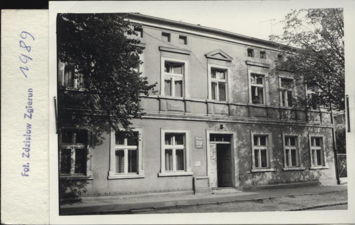 dom, skan 2