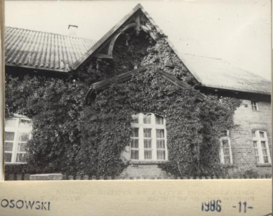 dom, skan 4