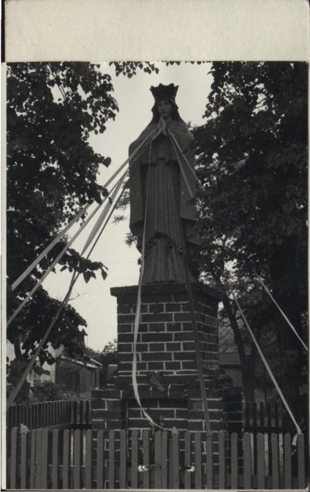 figura przydrożna, skan 2