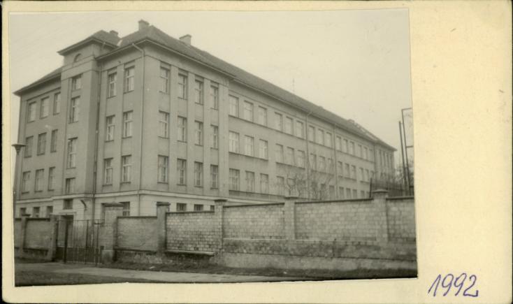 budynek d. Gimnazjum Żeńskiego im. M. Konopnickiej, skan 2