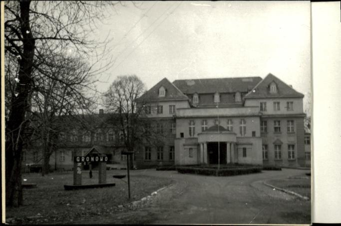 pałac, skan 4