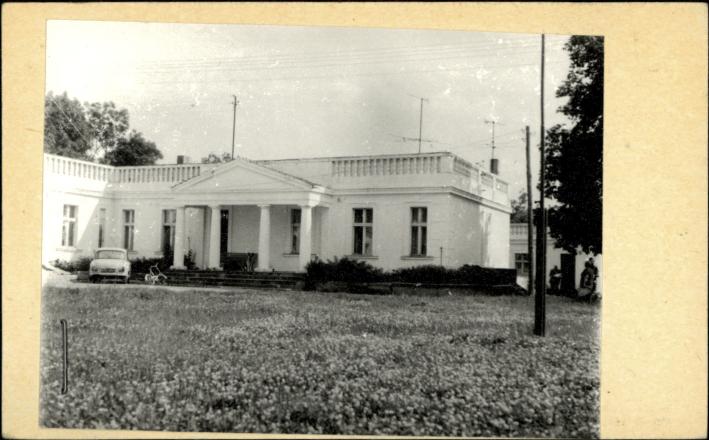 oficyna III dworska ob. PGR, skan 2