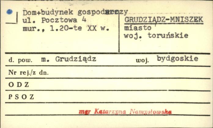 dom + budynek gospodarczy, skan 1