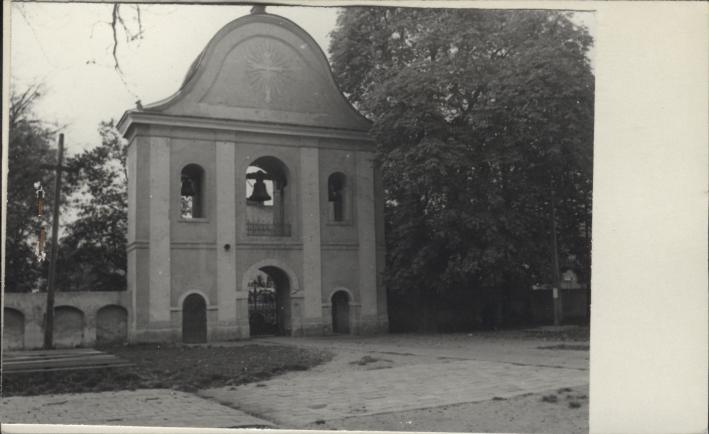dzwonnica-brama, skan 2