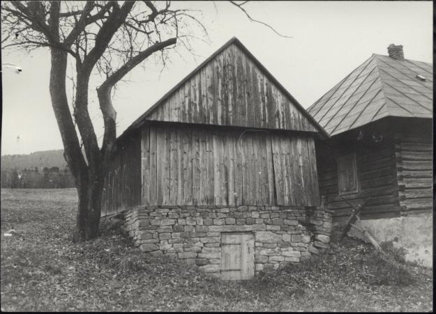 spichlerz-piwnica, skan 3