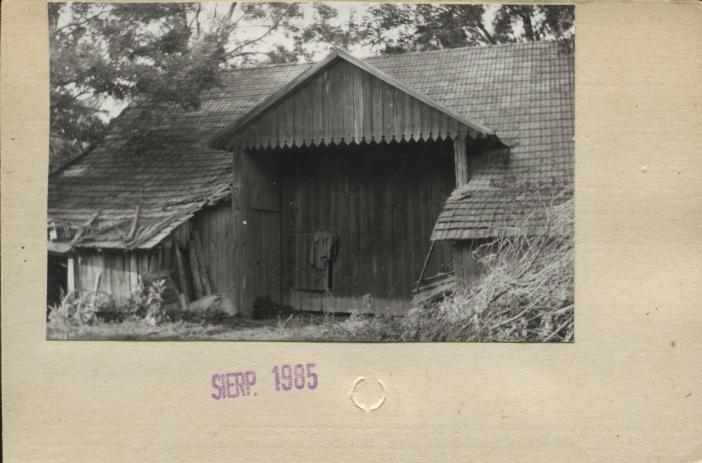 stodoła, skan 2