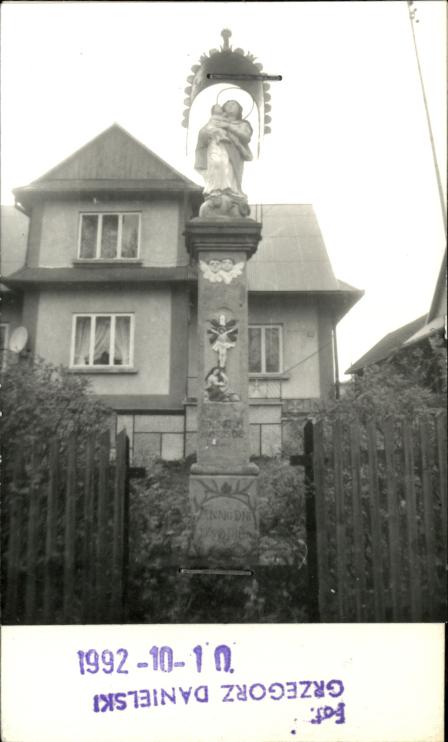 figura Matki Boskiej z Dzieciątkiem, skan 2