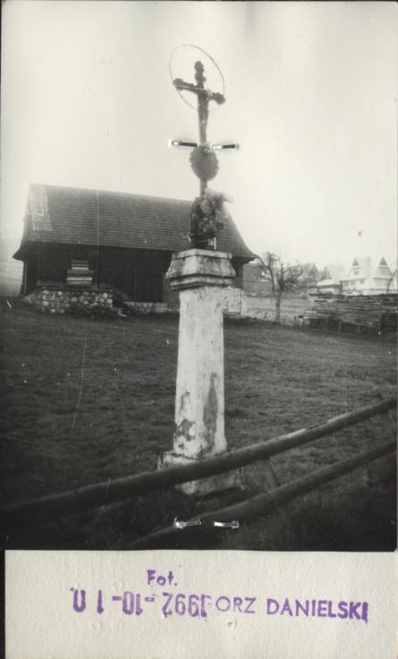 figura - krzyż, skan 2